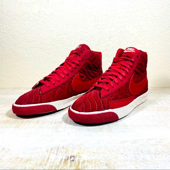 NIKE - Blazer Prm SE - Picture 1 of 9